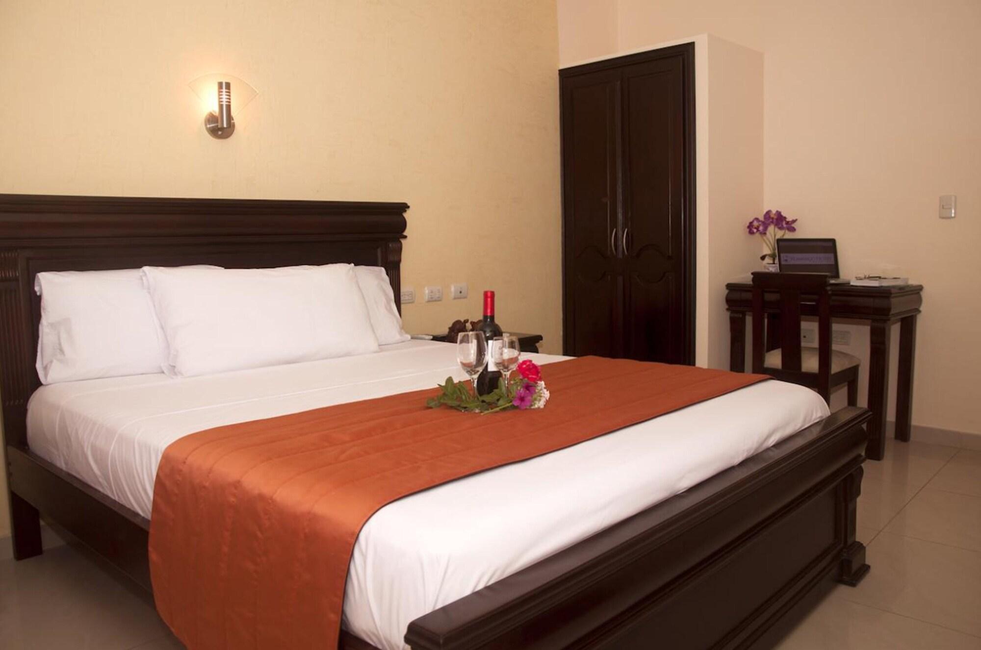 Hotel Flamingo Пуэрто-Айора Экстерьер фото