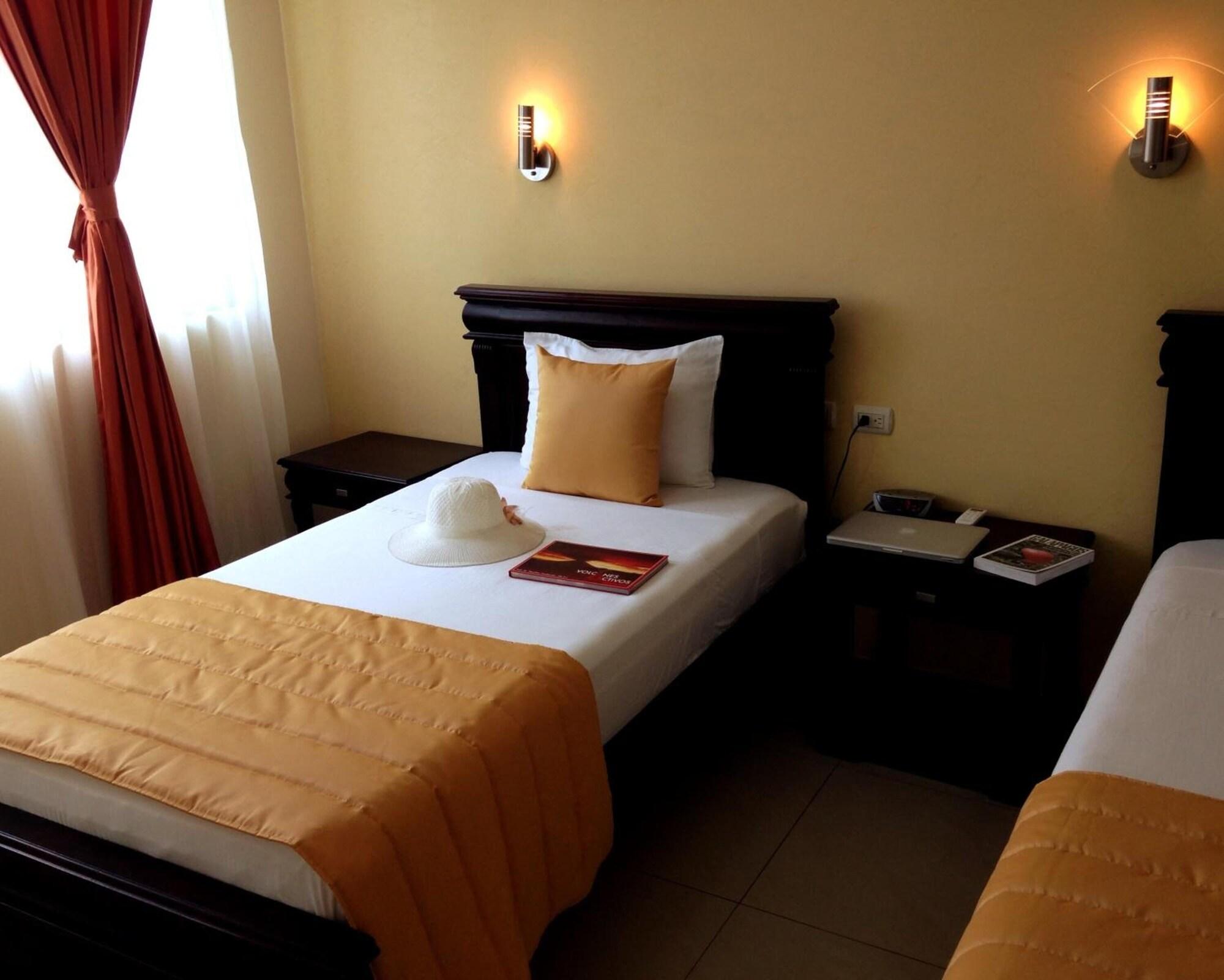 Hotel Flamingo Пуэрто-Айора Экстерьер фото